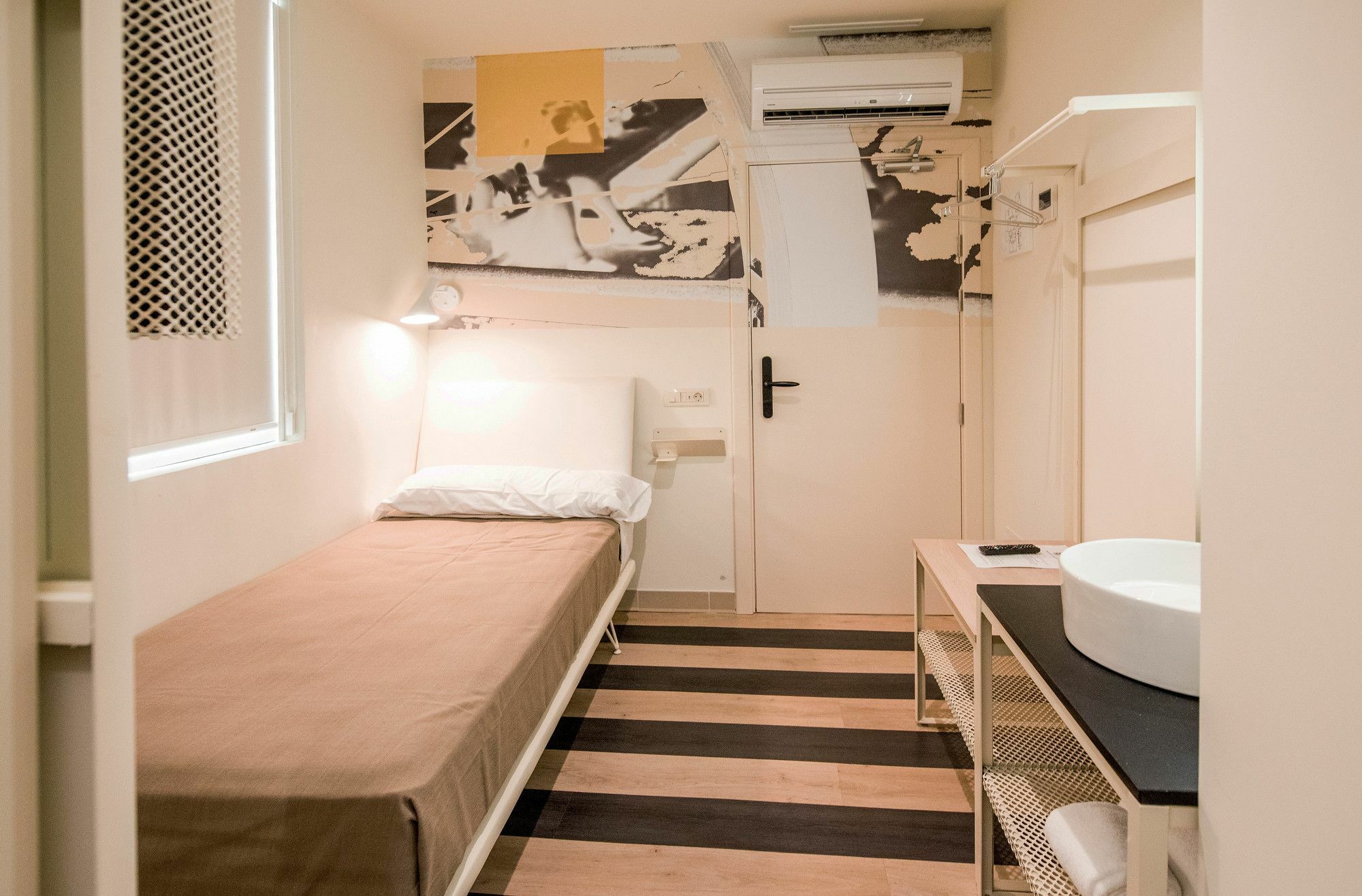 Room Select Sol Madrid Ngoại thất bức ảnh