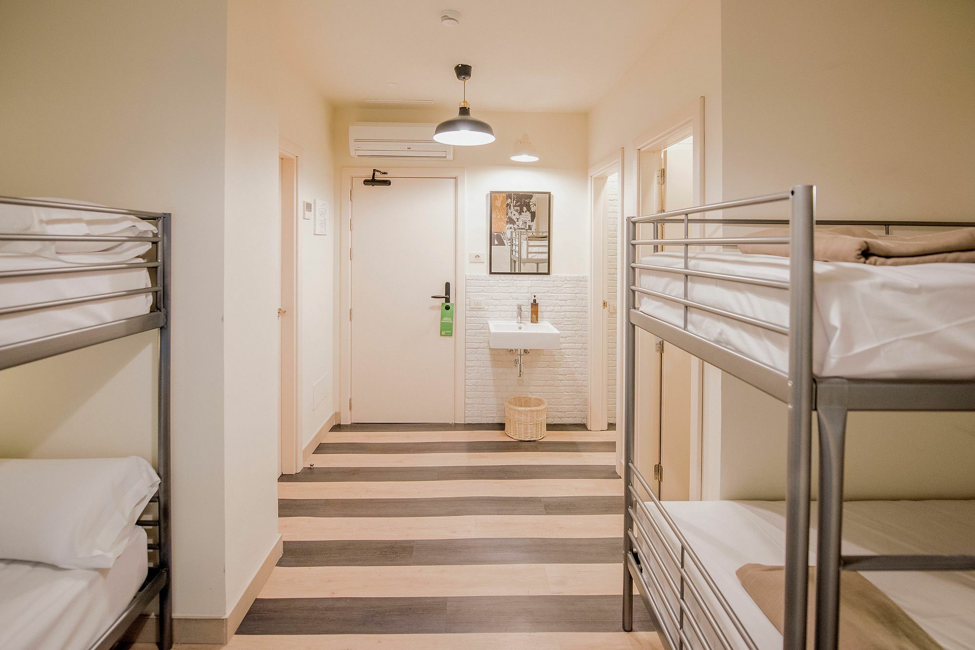 Room Select Sol Madrid Ngoại thất bức ảnh